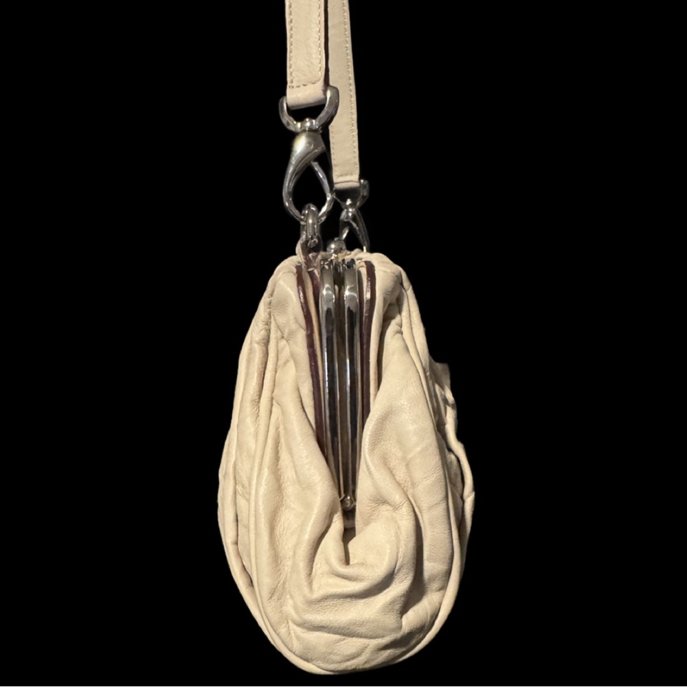 Dolce & Gabbana Miss Curly Cream “Wrinkled” Leather Shoulder Bag - Picture 6 of 11